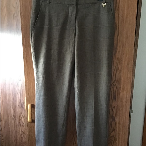 Tory Burch Women’s slacks - Picture 1 of 6